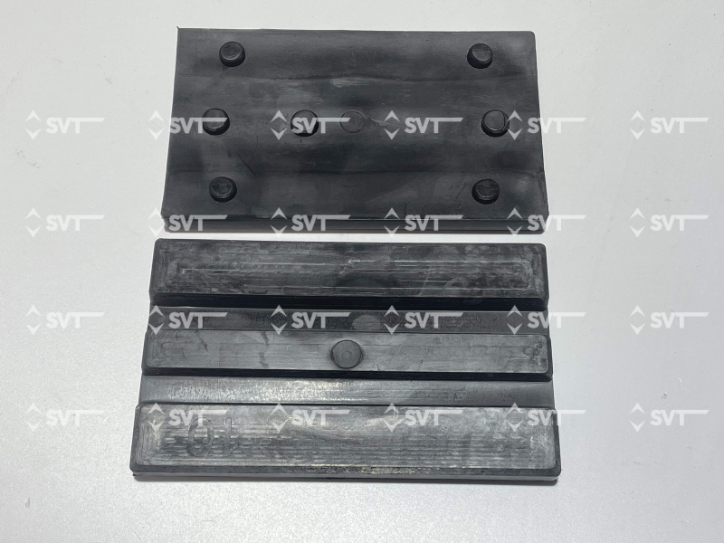 Вкладыш башмака кабины лифта Kone, Klemann, Sodimas. L=140мм. T-10. 7 пинов. 